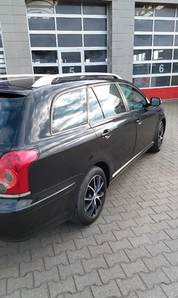 Toyota Avensis cena 17000 przebieg: 230000, rok produkcji 2007 z Bydgoszcz małe 191